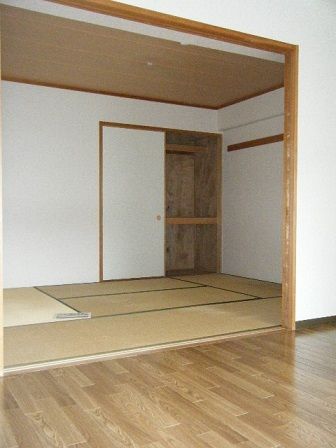 �y�Q���z�@