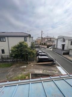 y]z@