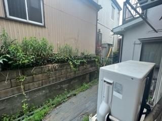 y]z@