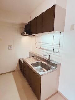 �y�L�b�`���z�@