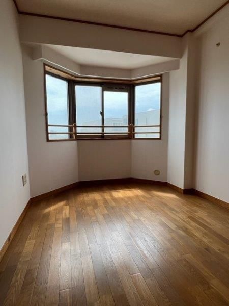 �y�Q���z�@