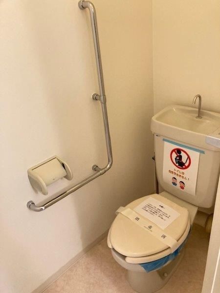 �y�g�C���z�@