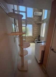 �y���ԁE���r���O�z�@