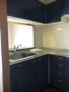 �y�L�b�`���z�@