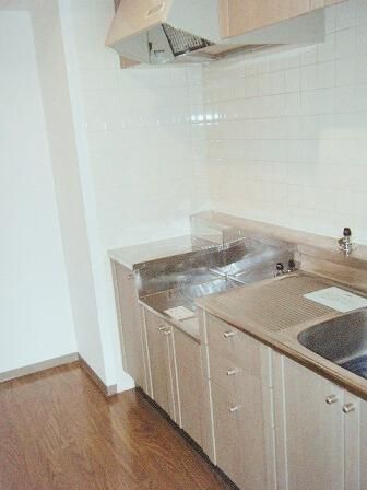 �y�L�b�`���z�@