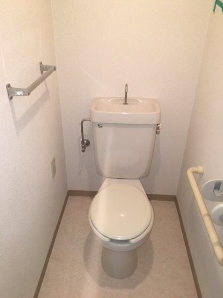 �y�g�C���z�@