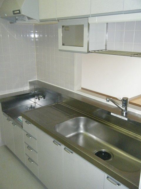 �y�L�b�`���z�@