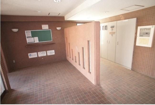 �y�G���g�����X�z�@