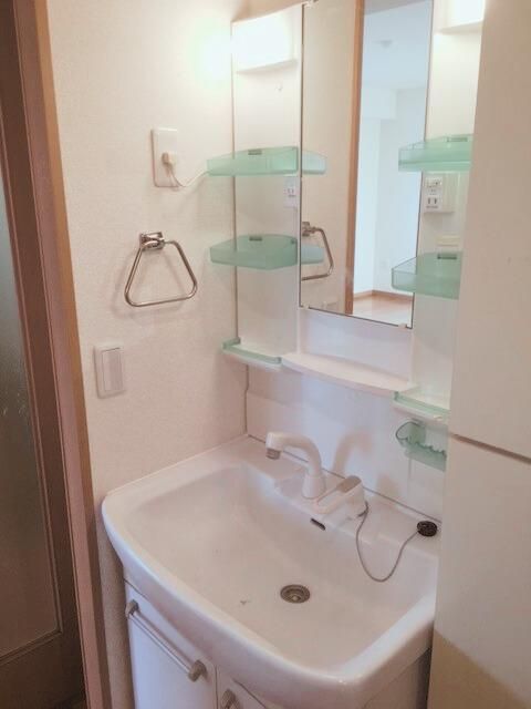 �y���ʏ��z�@