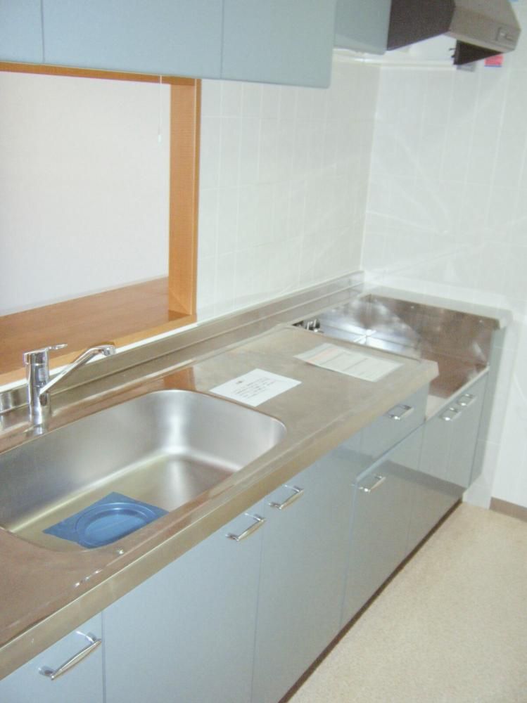 �y�L�b�`���z�@