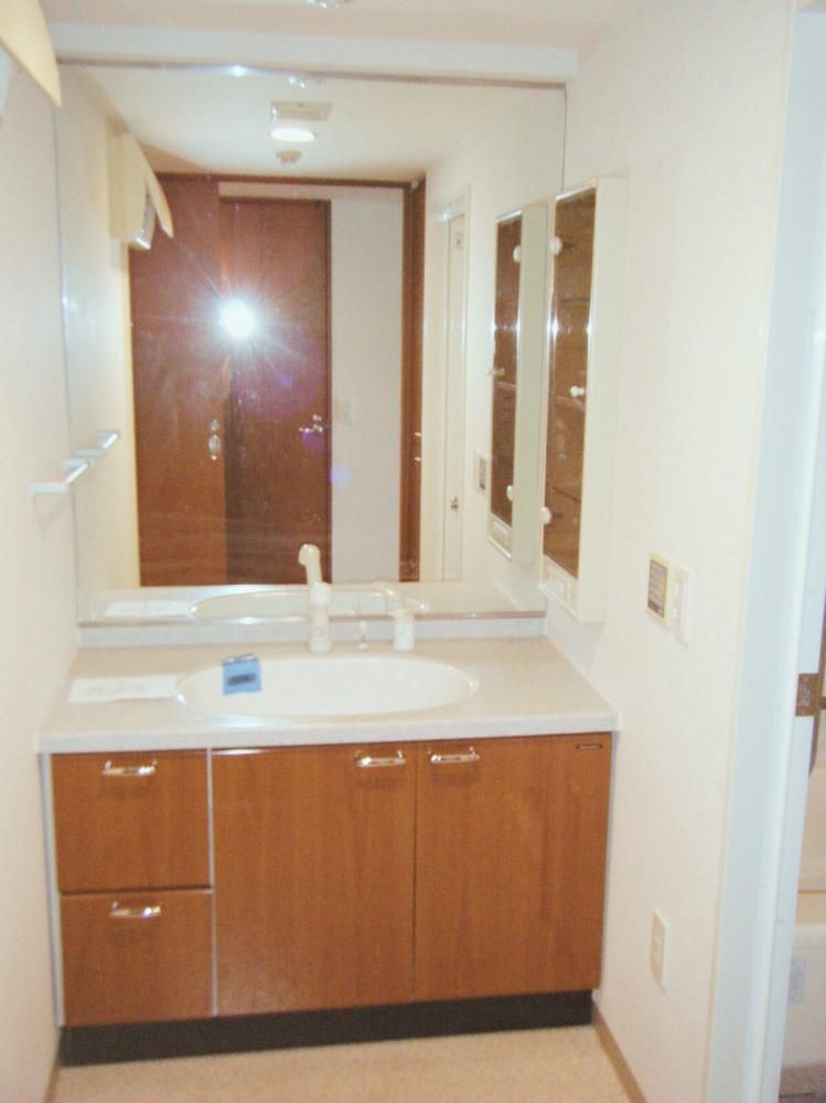 �y���ʏ��z�@