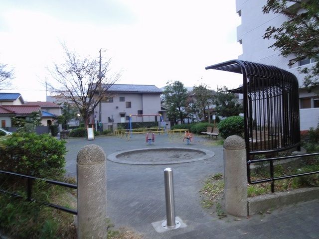 �y���Ӂz�@