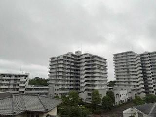 y]z@