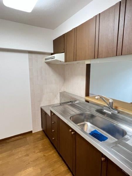 �y�L�b�`���z�@