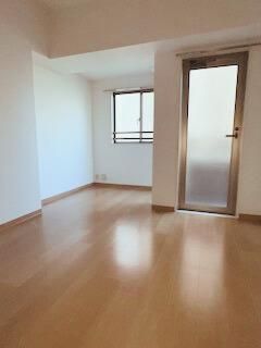 �y�Q���z�@