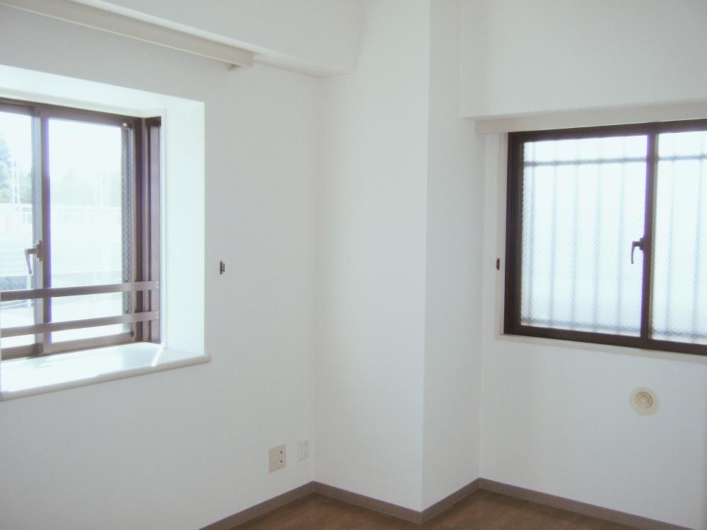 �y�Q���z�@