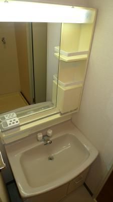 �y���ʏ��z�@