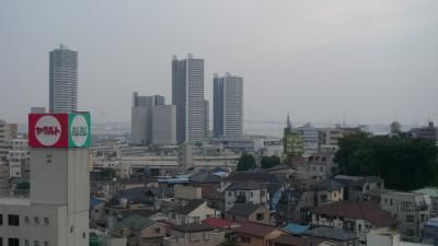 �y���]�z�@