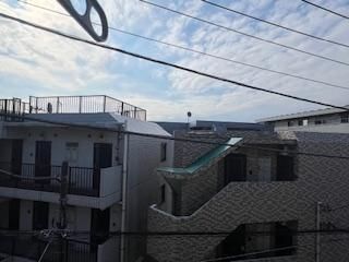 �y���]�z�@