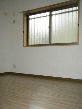 �y�Q���z�@