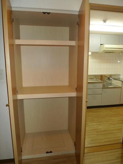 �y���[�z�@