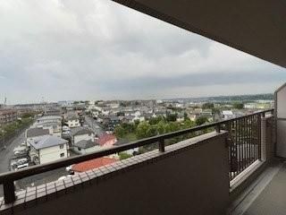 �y���]�z�@