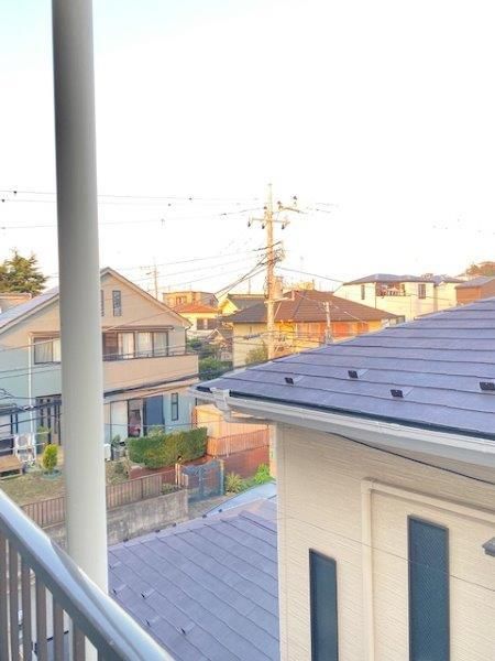 �y���]�z�@