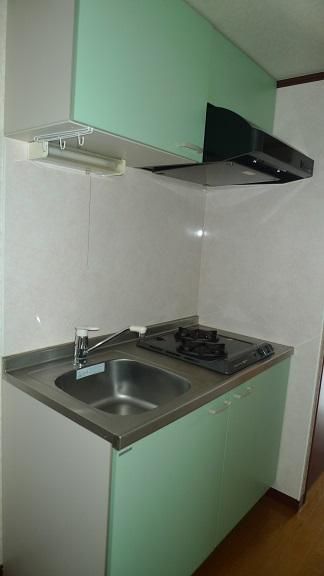 �y�L�b�`���z�@