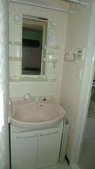 �y���ʏ��z�@