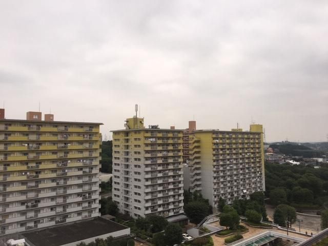 �y���]�z�@