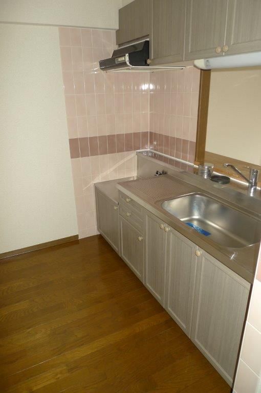 �y�L�b�`���z�@