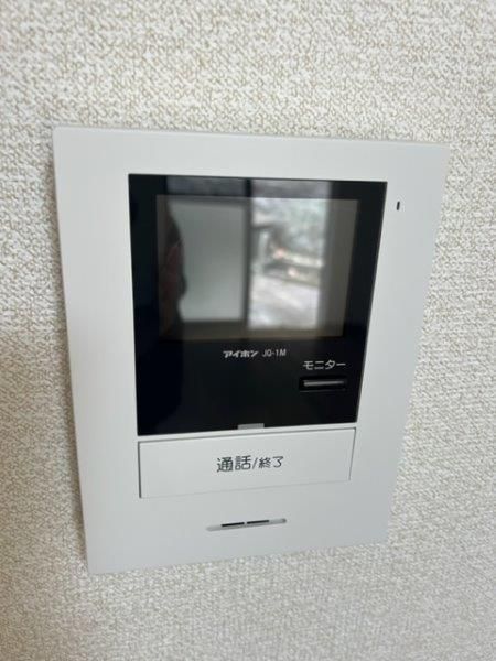 y̑ݔz@