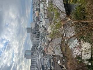 �y���]�z�@