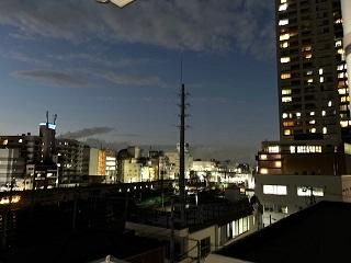 y]z@
