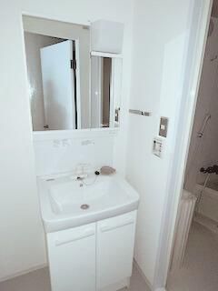 �y���ʏ��z�@