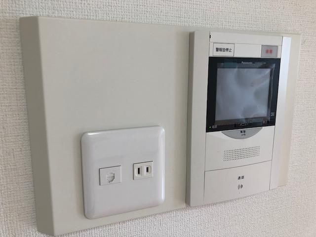 y̑ݔz@