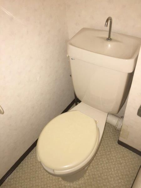 �y�g�C���z�@
