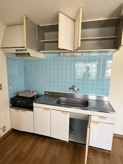 �y�L�b�`���z�@