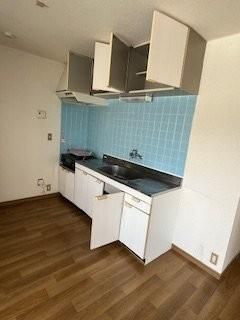 �y�L�b�`���z�@