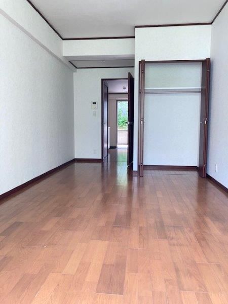 �y�Q���z�@