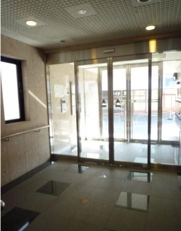 �y�G���g�����X�z�@