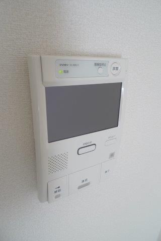 y̑ݔz@