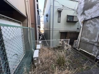y]z@