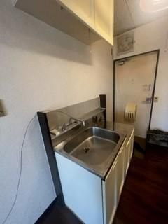 �y�L�b�`���z�@