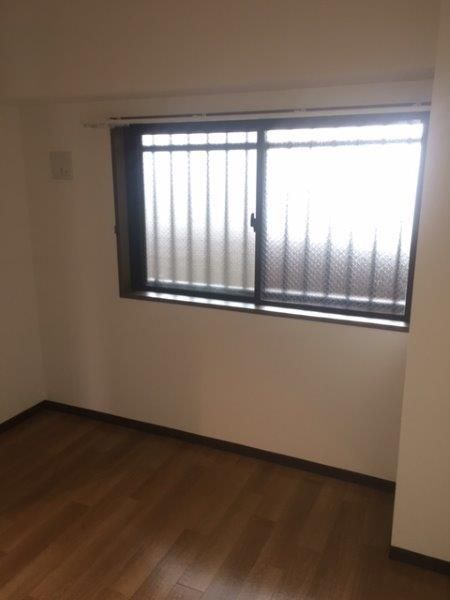 �y�Q���z�@