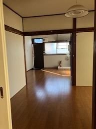 �y���ԁE���r���O�z�@