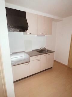 �y�L�b�`���z�@