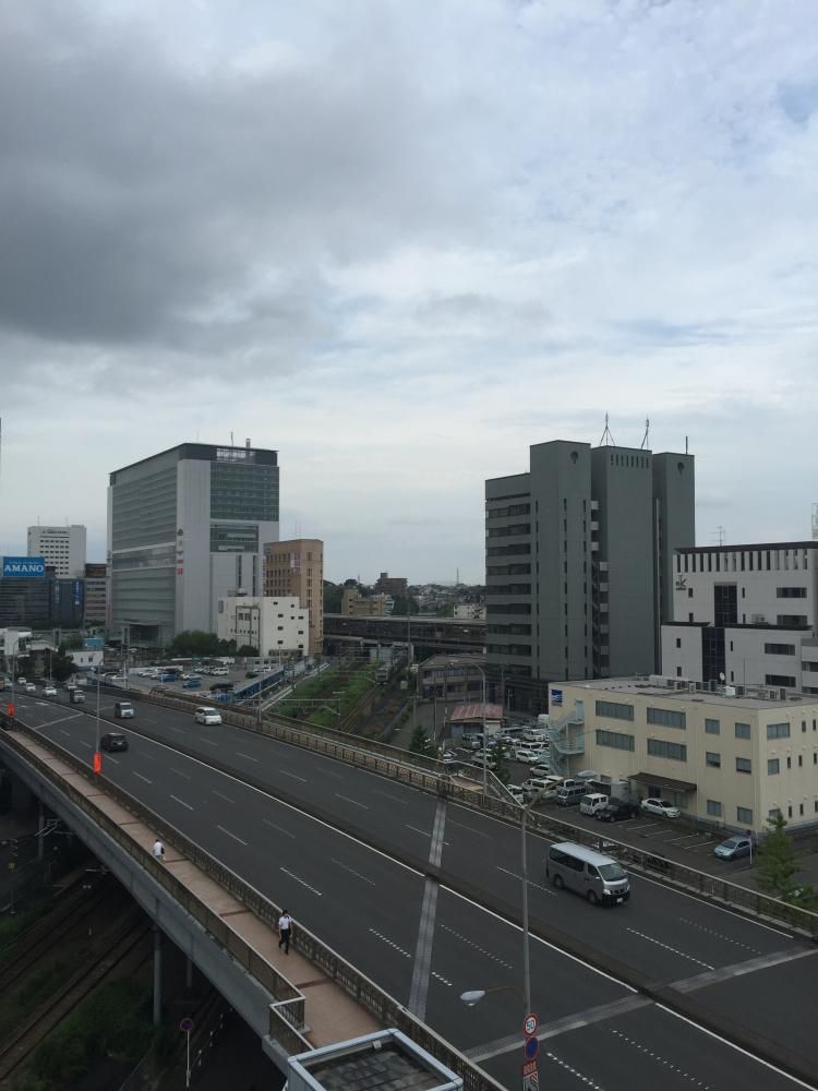 �y���]�z�@