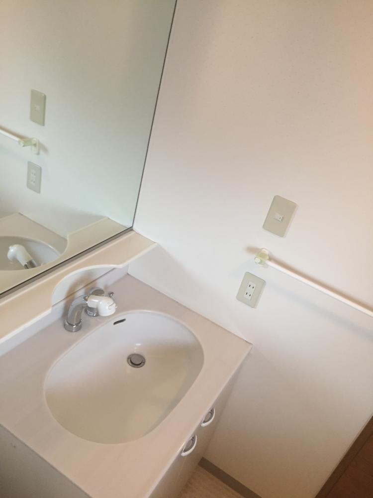 �y���ʏ��z�@