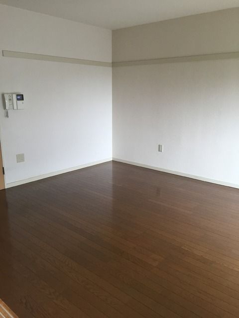 �y�Q���z�@